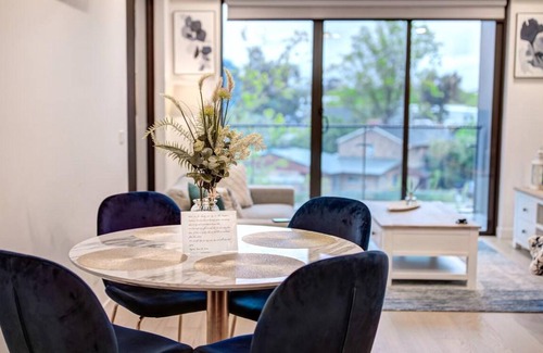 Dickson Apartment | 90 m² Apartment ∙ 2 bedrooms ∙ 6 guests