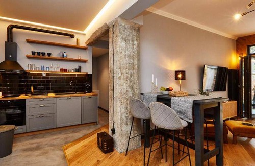 Sofia City Center Apartment | 90 m² Apartment ∙ 2 bedrooms ∙ 4 guests