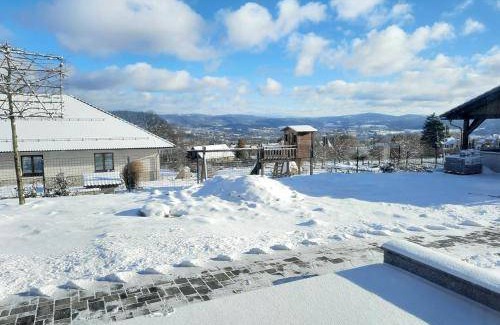 Liberec Apartment | 90 m² Apartment ∙ 1 bedroom ∙ 5 guests