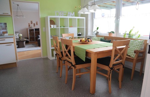 Oberstadtfeld Apartment | 90 m² Apartment ∙ 2 bedrooms ∙ 4 guests
