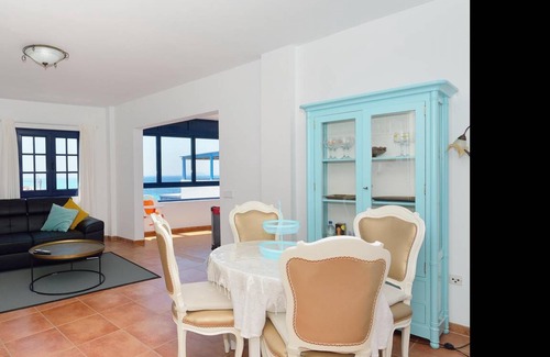 Playa Blanca Apartment | 90 m² Apartment ∙ 2 bedrooms ∙ 4 guests