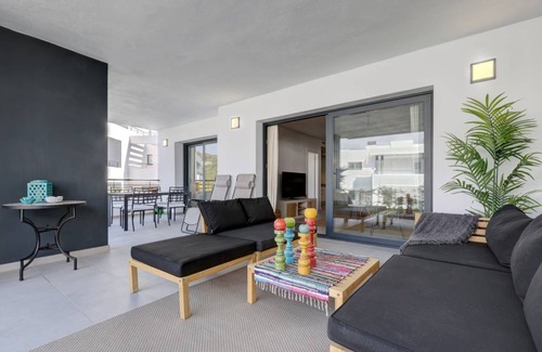 Casares Apartment | 90 m² Apartment ∙ 2 bedrooms ∙ 4 guests