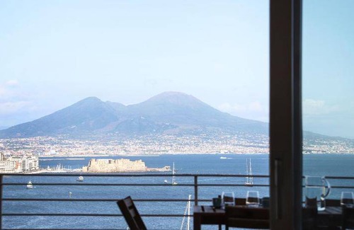 Mergellina Apartment | 90 m² Apartment ∙ 2 bedrooms ∙ 6 guests