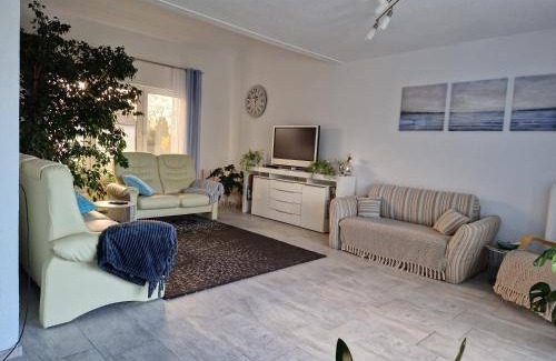 Neuwied Apartment | 90 m² Apartment ∙ 2 bedrooms ∙ 6 guests