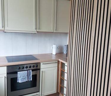 Neuwied Apartment | 90 m² Apartment ∙ 2 bedrooms ∙ 6 guests