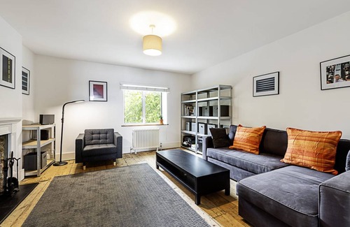 Chiswick Apartment | 90 m² Apartment ∙ 2 bedrooms ∙ 4 guests