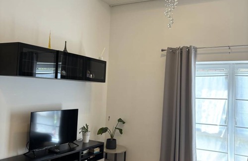 Stratford and New Town Apartment | 90 m² Apartment ∙ 2 bedrooms ∙ 6 guests