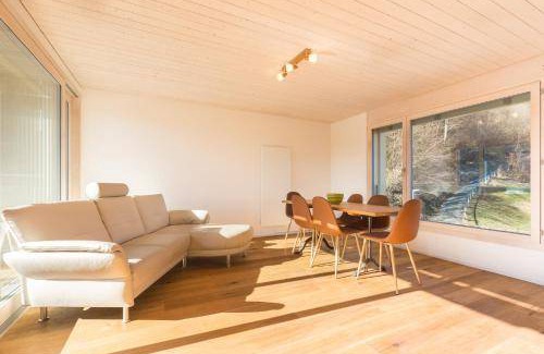 Alpnachstad Apartment | 90 m² Apartment ∙ 3 bedrooms ∙ 7 guests