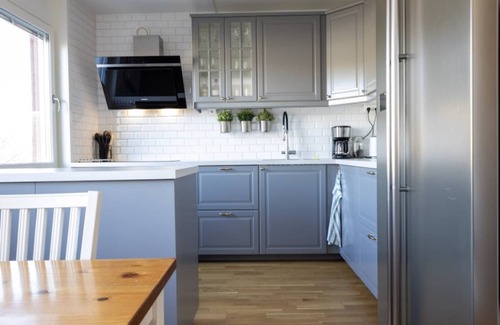 Handen Apartment | 90 m² Apartment ∙ 3 bedrooms ∙ 2 guests