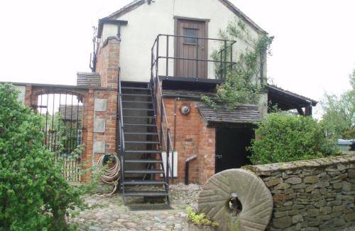Crewe Apartment | 90 m² Apartment ∙ 3 bedrooms ∙ 6 guests