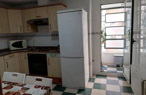 Burjasot Apartment | 90 m² Apartment ∙ 3 bedrooms ∙ 8 guests
