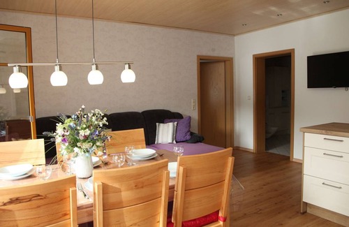 Muehlenbach Apartment | 90 m² Apartment ∙ 3 bedrooms ∙ 6 guests