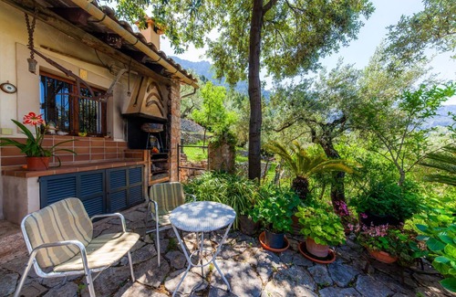 Fornalutx House | 90 m² Finca ∙ 2 bedrooms ∙ 4 guests