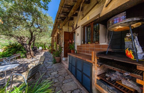 Fornalutx House | 90 m² Finca ∙ 2 bedrooms ∙ 4 guests