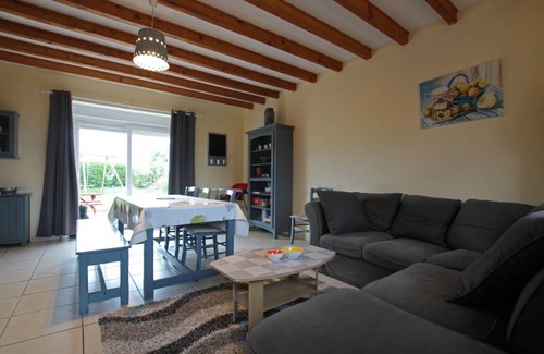 Ravenoville House | 90 m² Gîte ∙ 2 bedrooms ∙ 4 guests