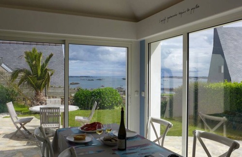 Loguivy House | 90 m² Gîte ∙ 3 bedrooms ∙ 6 guests