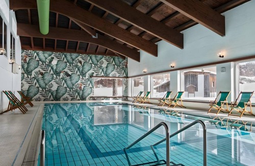 Serneus Hotel | 90 m² Hotel ∙ 2 bedrooms ∙ 127 guests