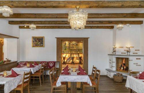 Serneus Hotel | 90 m² Hotel ∙ 2 bedrooms ∙ 127 guests