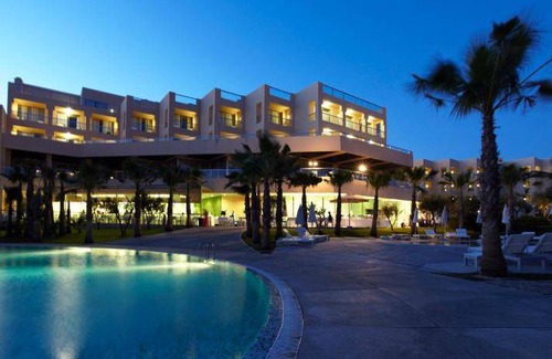 Albufeira Hotel | 90 m² Hotel ∙ 127 guests