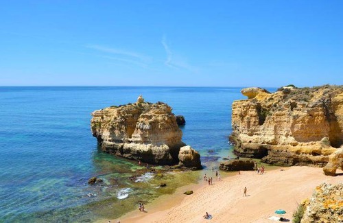 Albufeira Hotel | 90 m² Hotel ∙ 127 guests