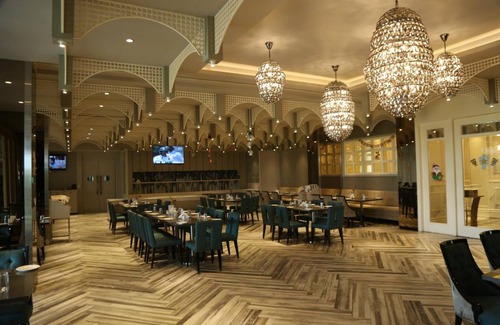 Mira Road East Hotel | 90 m² Hotel ∙ 3 guests