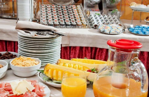 Mestre Hotel | 90 m² Hotel ∙ 2 bedrooms ∙ 127 guests
