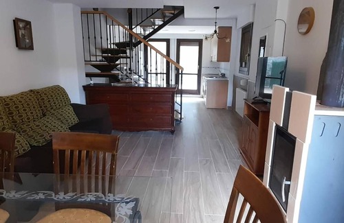 Castiello de Jaca House | 90 m² House ∙ 3 bedrooms ∙ 6 guests