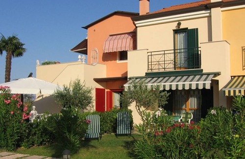 Aprilia Marittima House | 90 m² House ∙ 2 bedrooms ∙ 4 guests