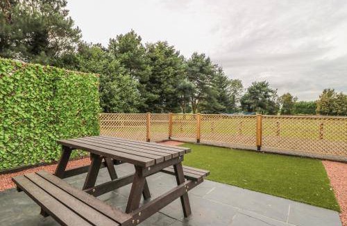 Storwood House | 90 m² House ∙ 1 bedroom ∙ 2 guests