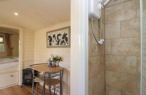 Broadway House | 90 m² House ∙ 1 bedroom ∙ 2 guests