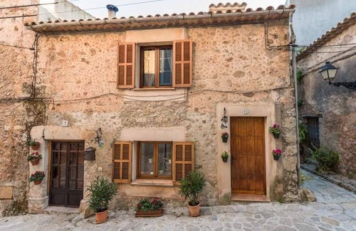 S'Arxiduc House | 90 m² House ∙ 2 bedrooms ∙ 3 guests