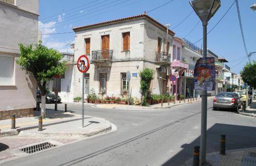 Nea Palatia House | 90 m² House ∙ 2 bedrooms ∙ 4 guests