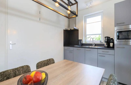 Municipality of Nissewaard House | 90 m² House ∙ 2 bedrooms ∙ 4 guests