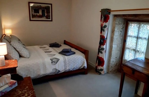 Les Adjots House | 90 m² House ∙ 2 bedrooms ∙ 4 guests