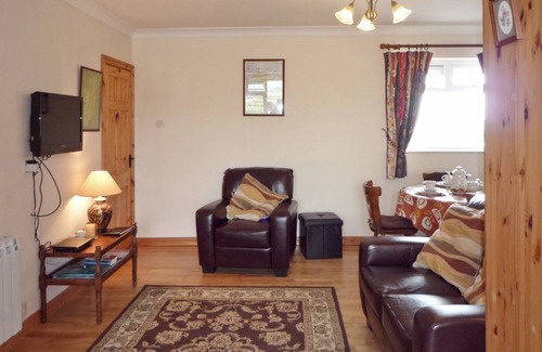 Louisburgh House | 90 m² House ∙ 2 bedrooms ∙ 4 guests