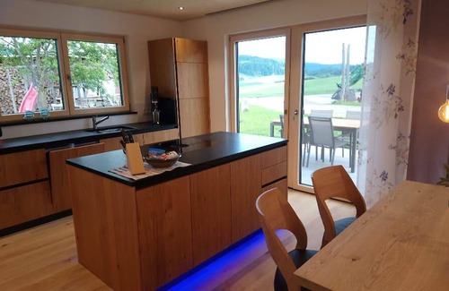 Roehrnbach House | 90 m² House ∙ 2 bedrooms ∙ 4 guests
