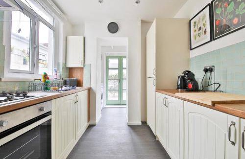 Butetown House | 90 m² House ∙ 2 bedrooms ∙ 4 guests