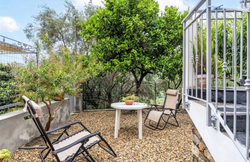 Civezza House | 90 m² House ∙ 2 bedrooms ∙ 4 guests