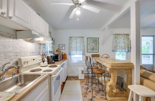 Danbury House | 90 m² House ∙ 2 bedrooms ∙ 4 guests
