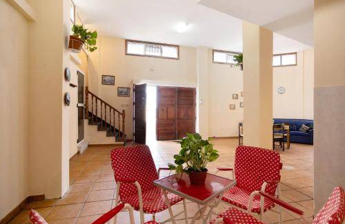 Candelaria House | 90 m² House ∙ 3 bedrooms ∙ 6 guests