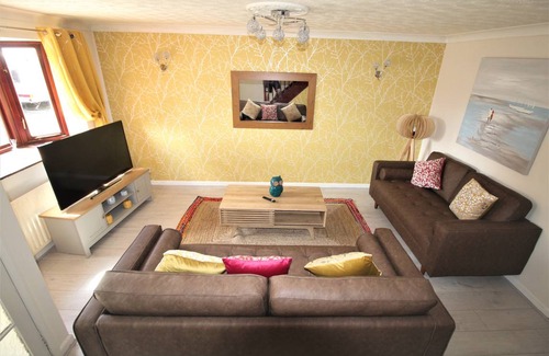 Thorne House | 90 m² House ∙ 3 bedrooms ∙ 5 guests