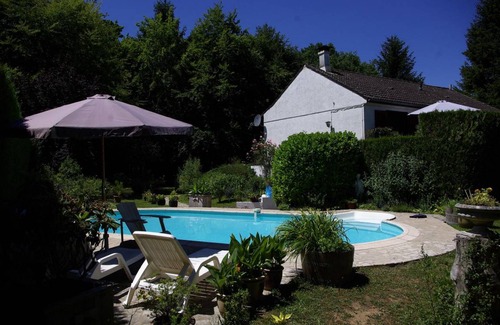 Thury House | 90 m² House ∙ 3 bedrooms ∙ 6 guests