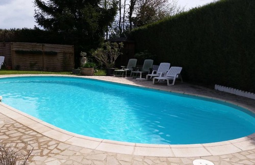 Thury House | 90 m² House ∙ 3 bedrooms ∙ 6 guests