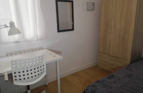 Benimaclet Resort | 90 m² Private room ∙ 1 bedroom ∙ 1 guest