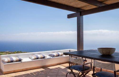 Pantelleria Villa | 90 m² Villa ∙ 2 bedrooms ∙ 4 guests