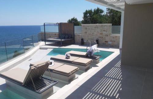 Kalyves Villa | 90 m² Villa ∙ 2 bedrooms ∙ 6 guests