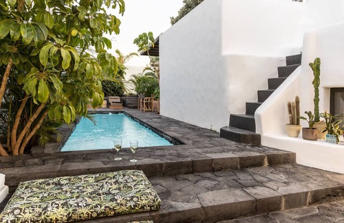 Megalochori Villa | 90 m² Villa ∙ 3 bedrooms ∙ 6 guests
