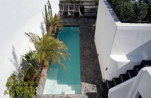Megalochori Villa | 90 m² Villa ∙ 3 bedrooms ∙ 6 guests