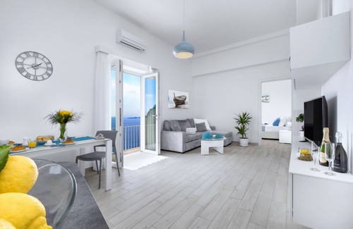 Positano Villa | 90 m² Villa ∙ 3 bedrooms ∙ 8 guests