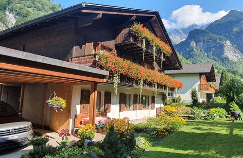 Elm Villa | 90 m² Villa ∙ 3 bedrooms ∙ 7 guests